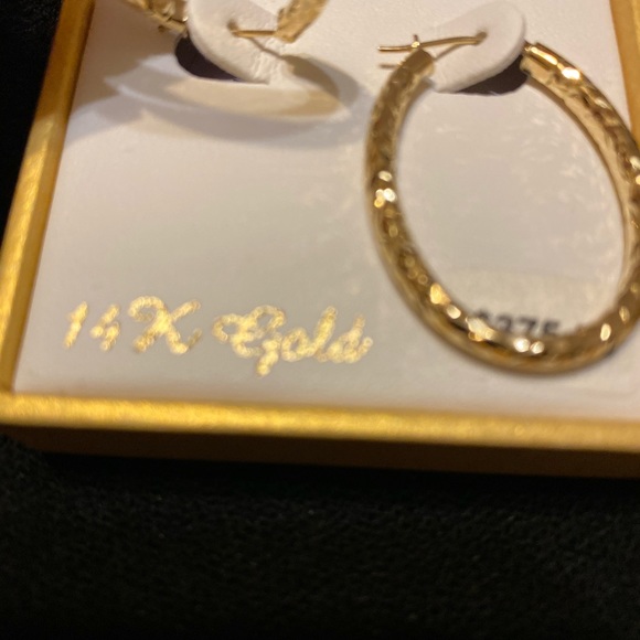 ❌❌SOLD❌❌14K Solid Yellow Gold Ear Loops New - Picture 3 of 7